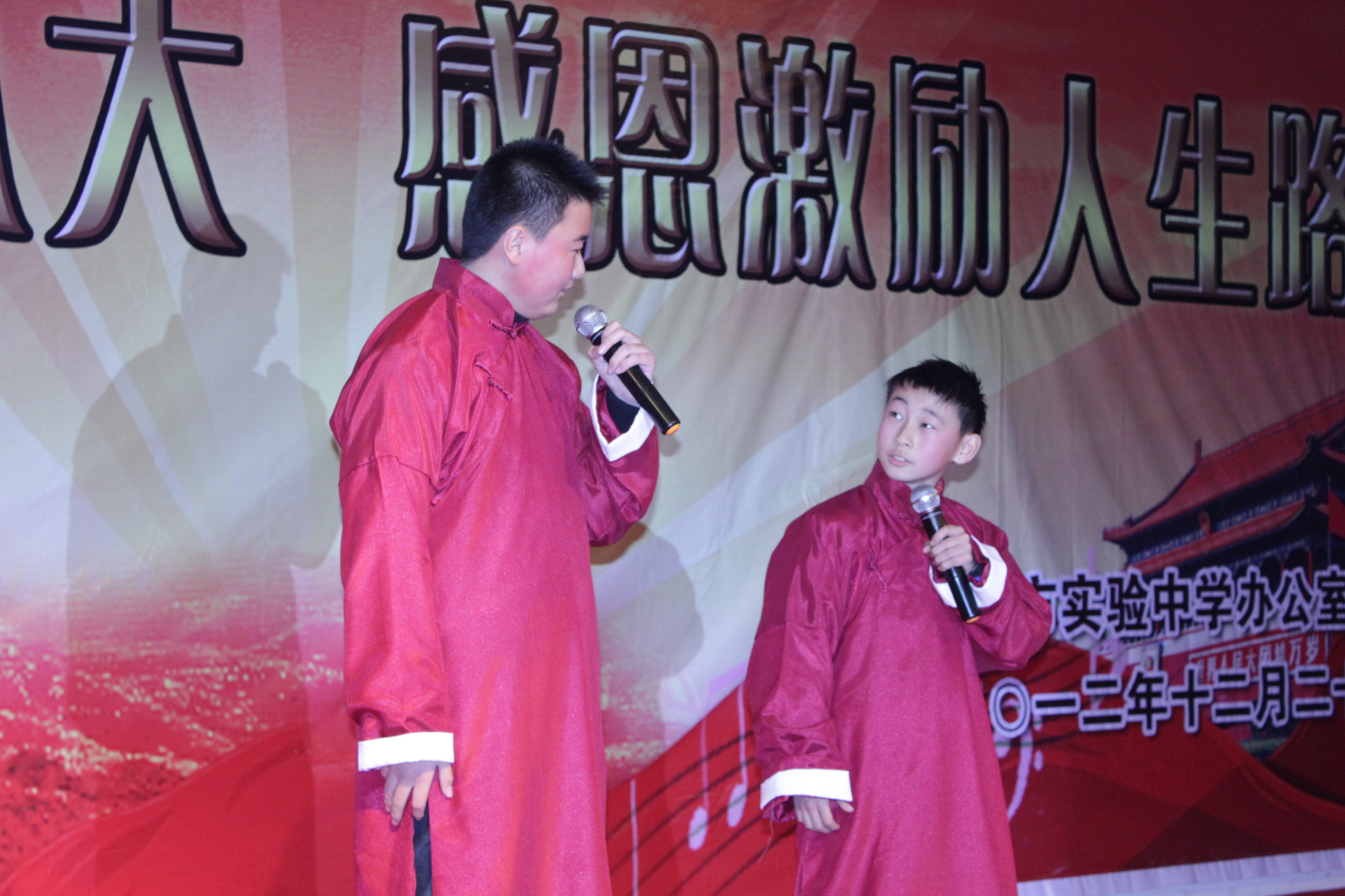 泰州實(shí)驗(yàn)中學(xué)第四屆文化藝術(shù)節(jié)隆重召開(kāi)