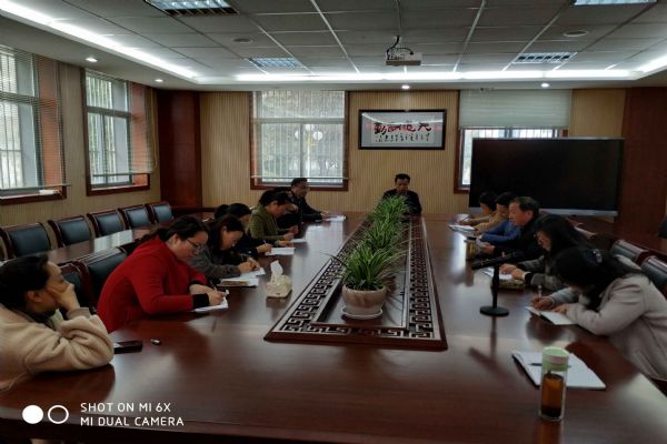 泰州實驗中學(xué)成立高中骨干教師研修共同體