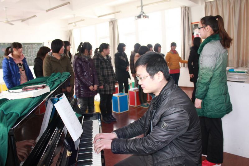泰州實驗中學(xué)“繪聲”歌唱社團(tuán)正式成立